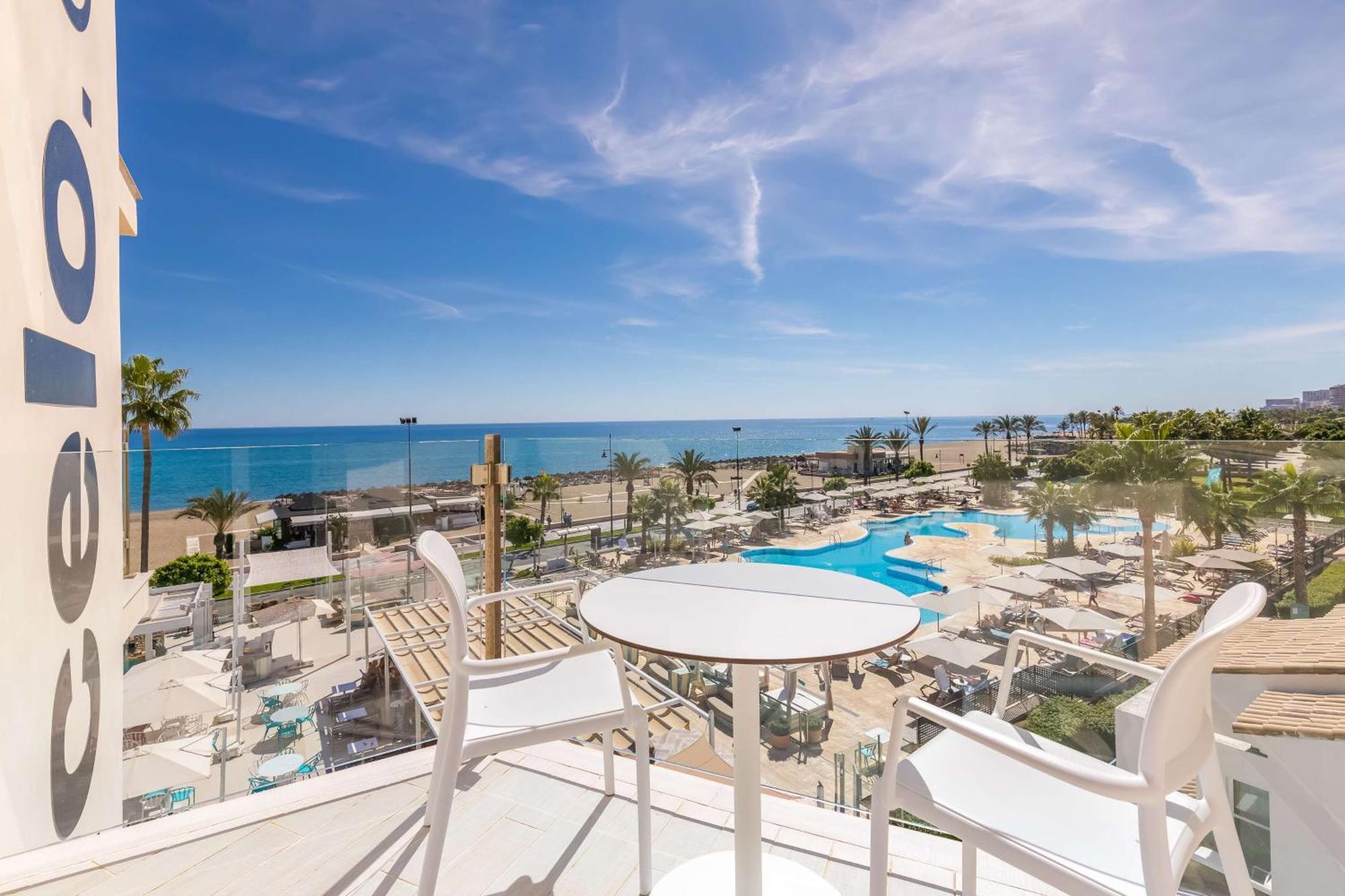 מלון Occidental Torremolinos Playa מראה חיצוני תמונה